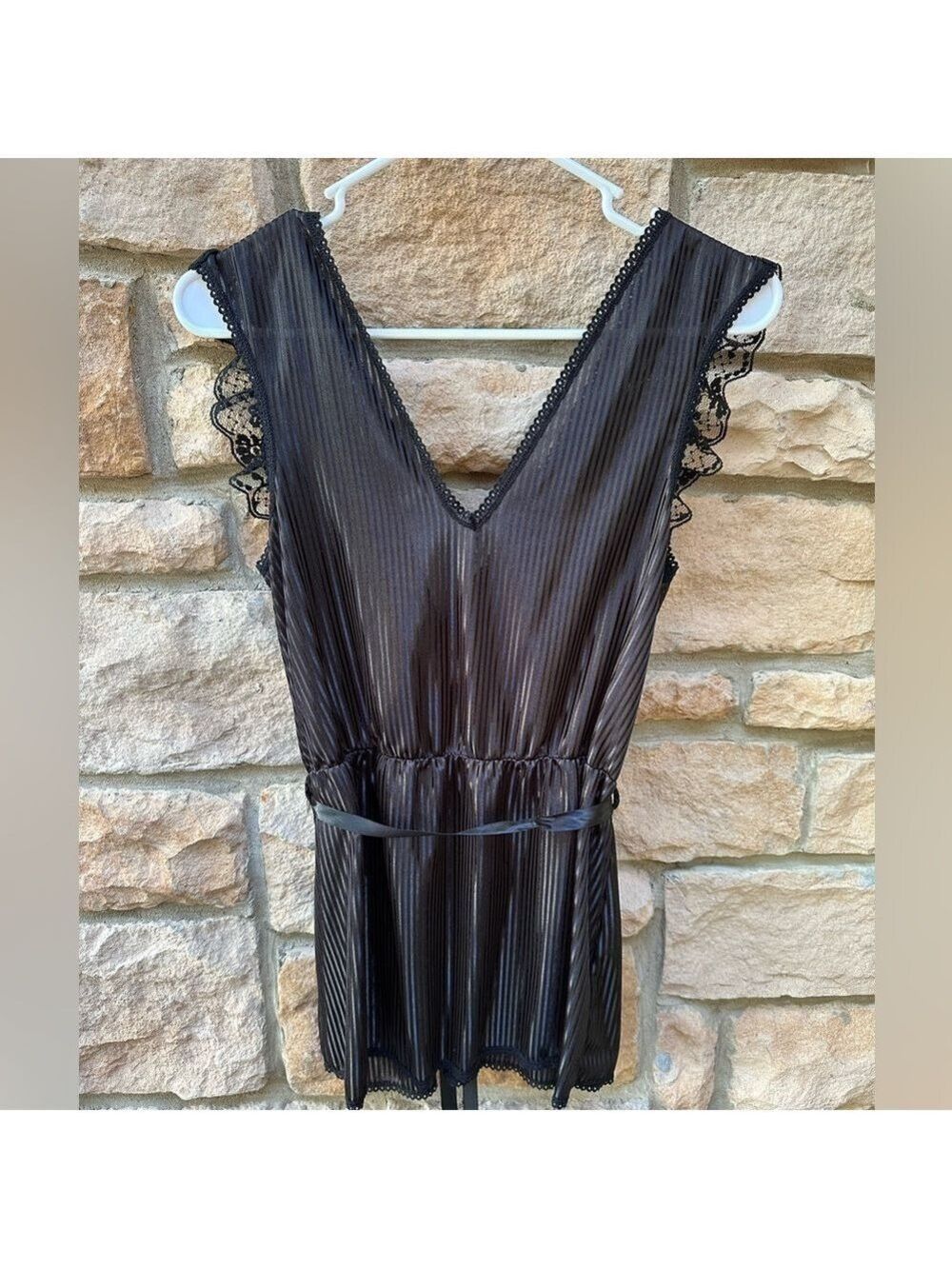 Vintage Stroke of Midnight  - Black Chemise Size M BEAUTIFUL LACE